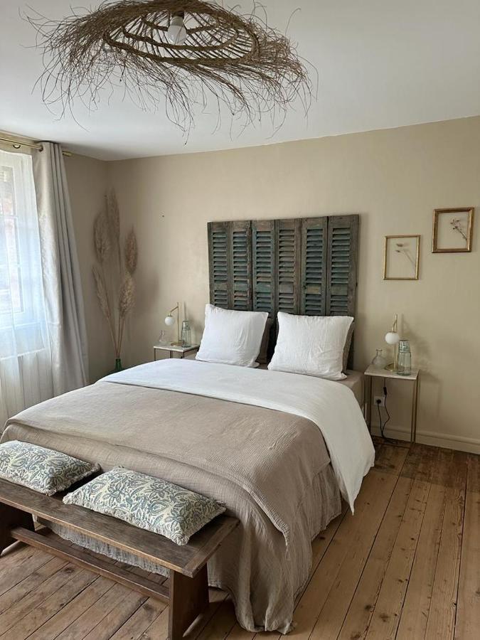 La Maison Du Tripot องเฟลอร์ ภายนอก รูปภาพ